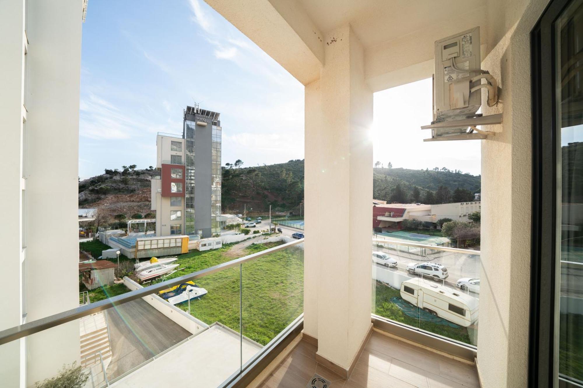 Mariner Apartments Sutomore Kültér fotó